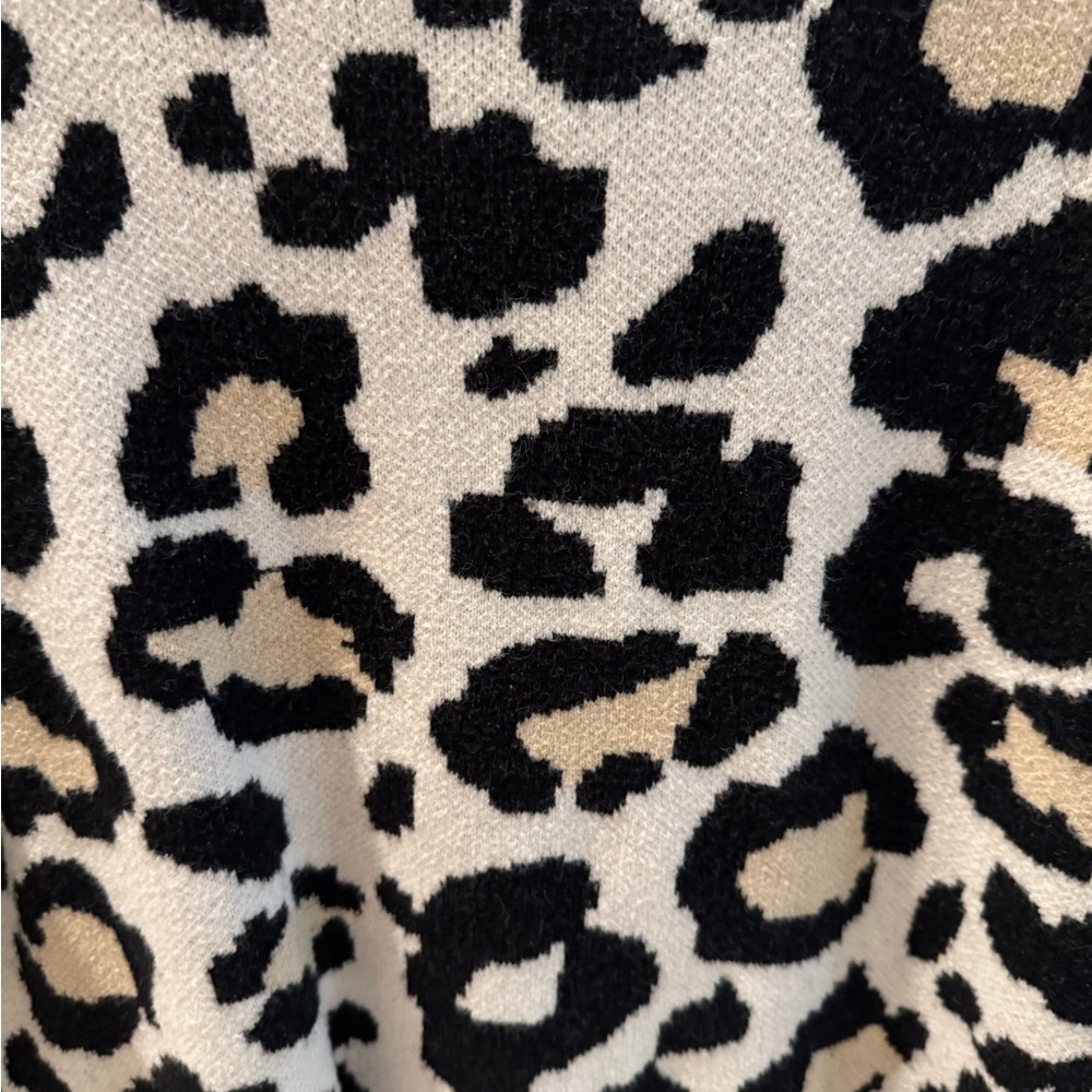 Sugarlips Black and Cream Leopard Print Sweater - Picture 3 of 4